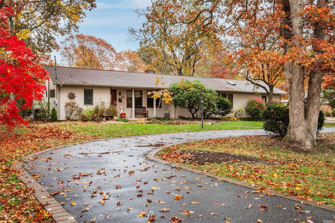 63 Fairview Ave - Photo 1