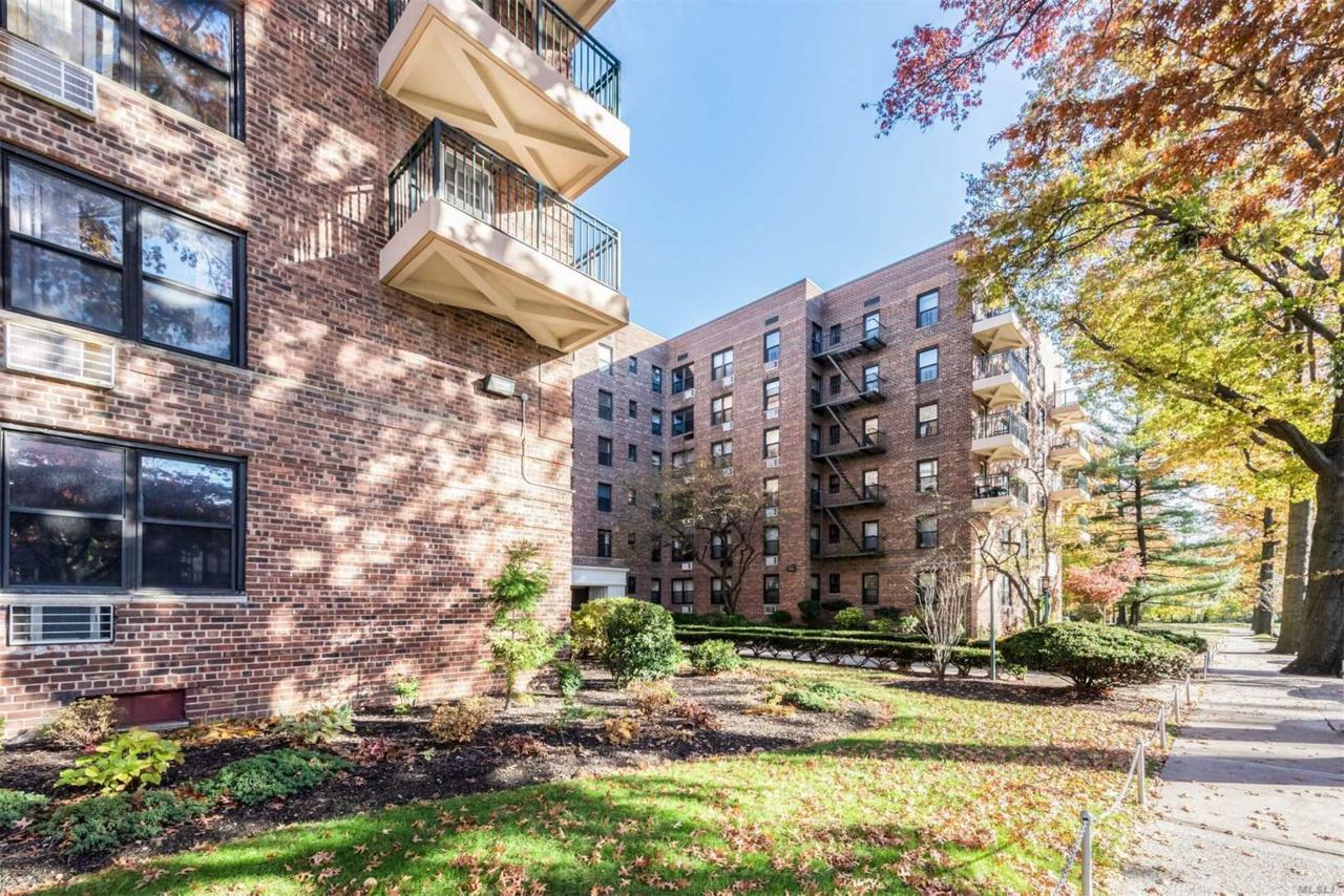 80-35 Springfield Blvd - Photo 1