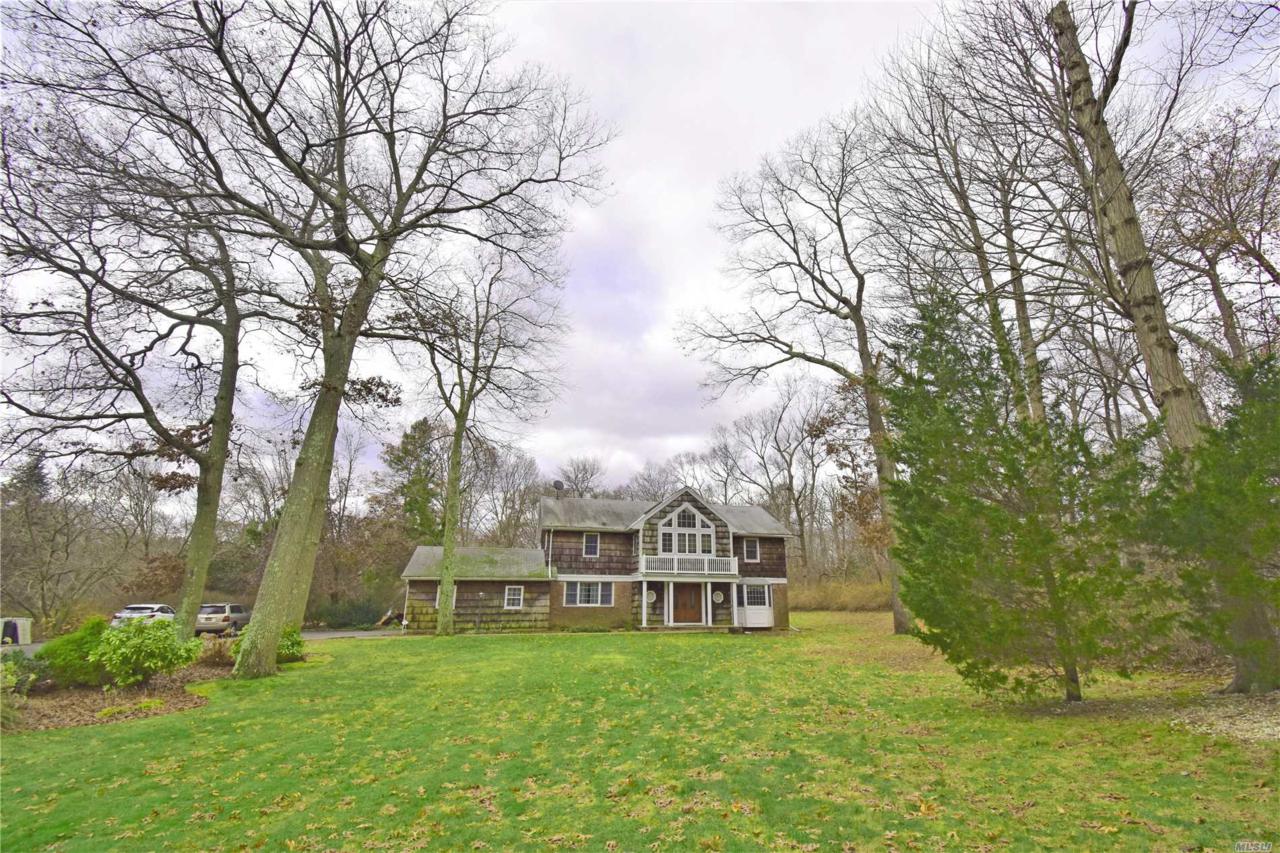 19 Woodvale Dr - Photo 1