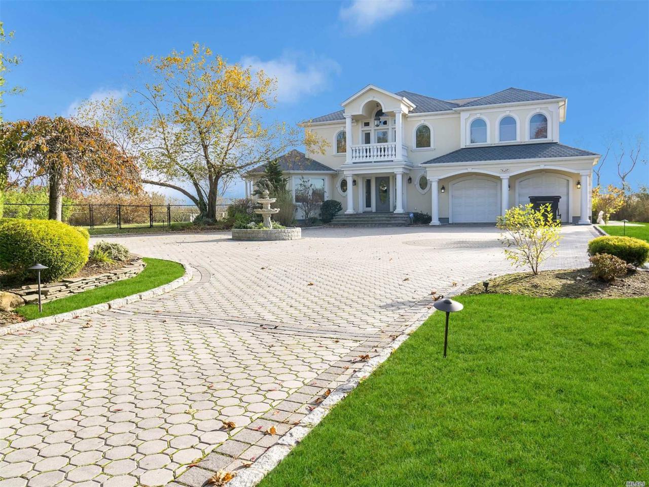 578 Shore Dr - Photo 1