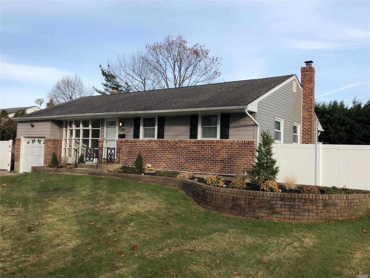 358 Townline Rd - Photo 1