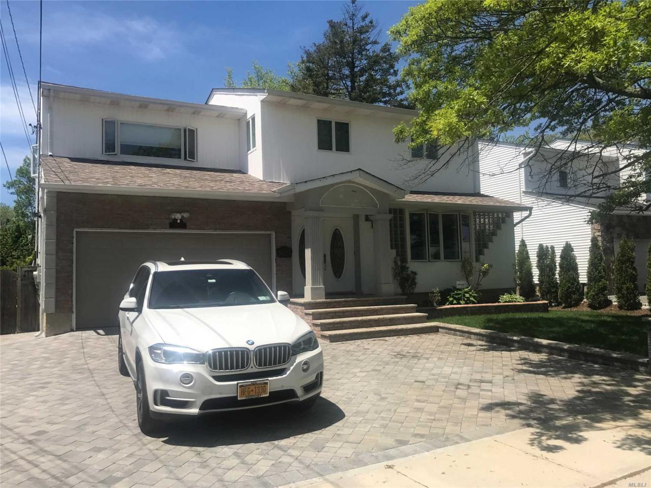 3470 Milburn Ave - Photo 1