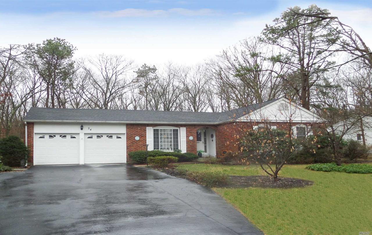 24 Salisbury Run - Photo 1