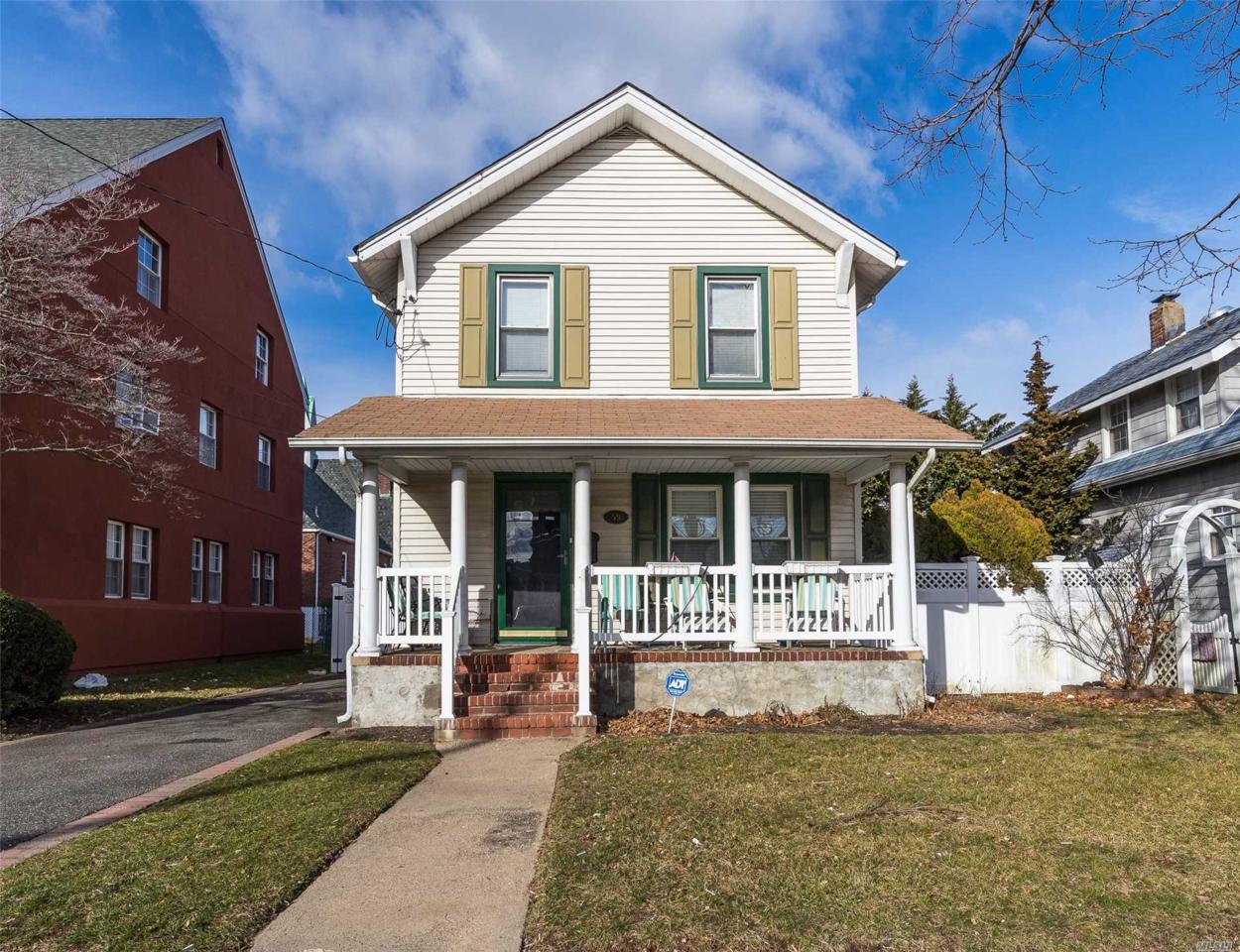 59 Fairview Ave - Photo 1