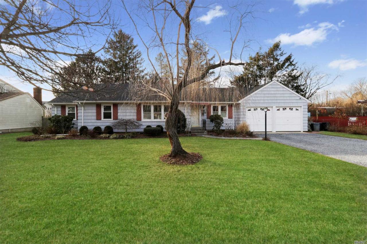 59 Burt Ave - Photo 1