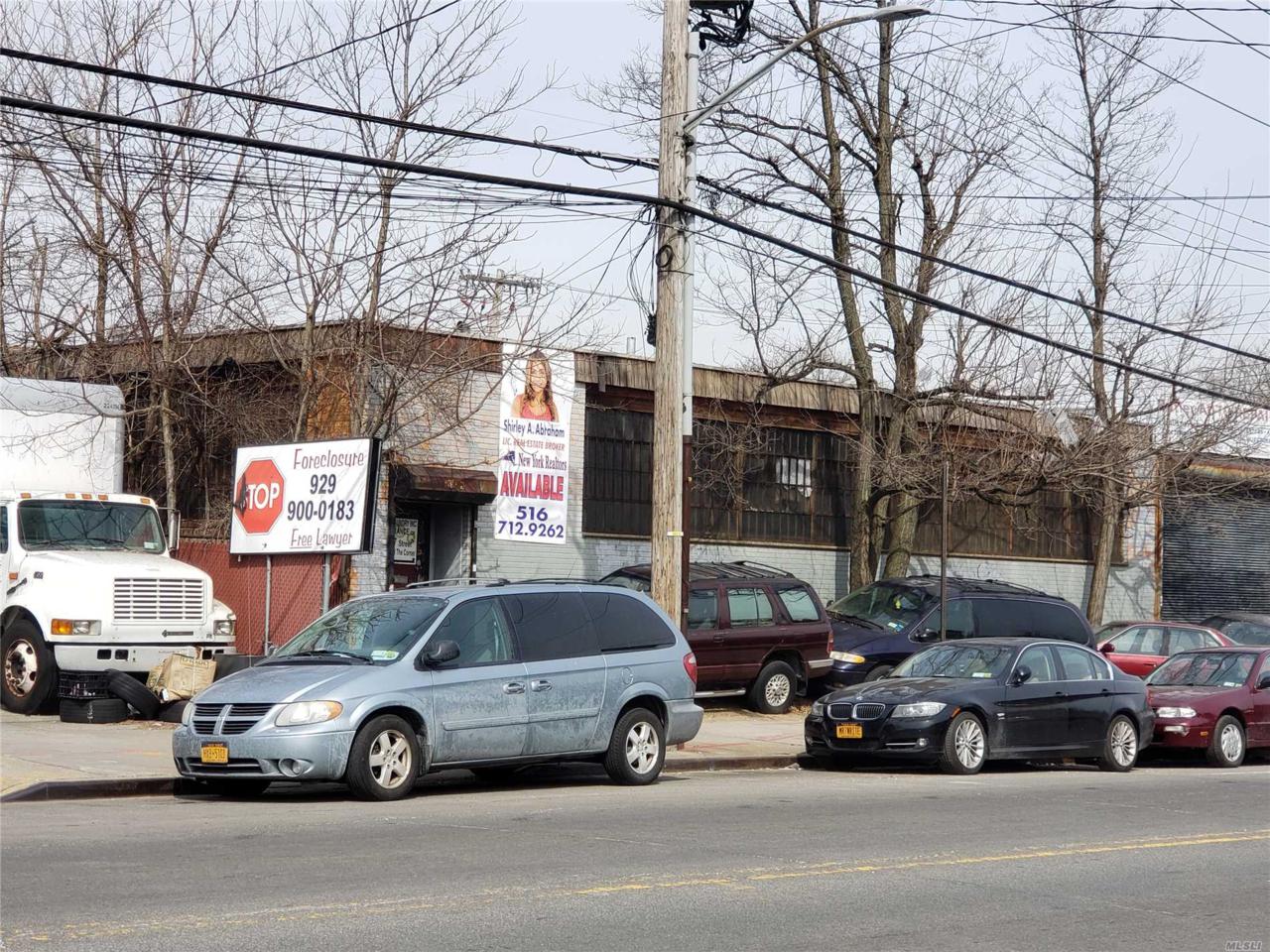 155-45 Linden Blvd - Photo 1