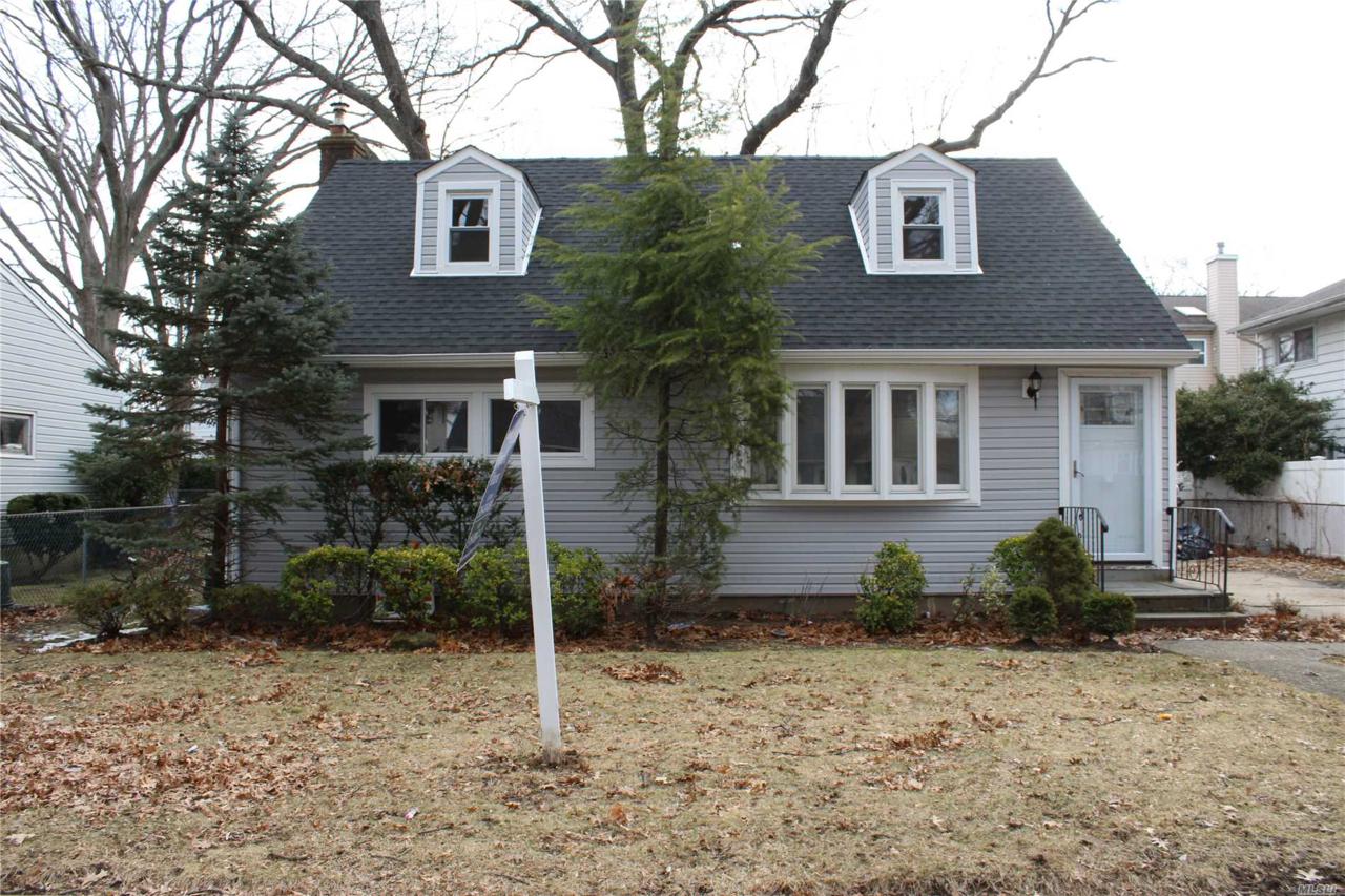 1205 Langdon Blvd - Photo 1
