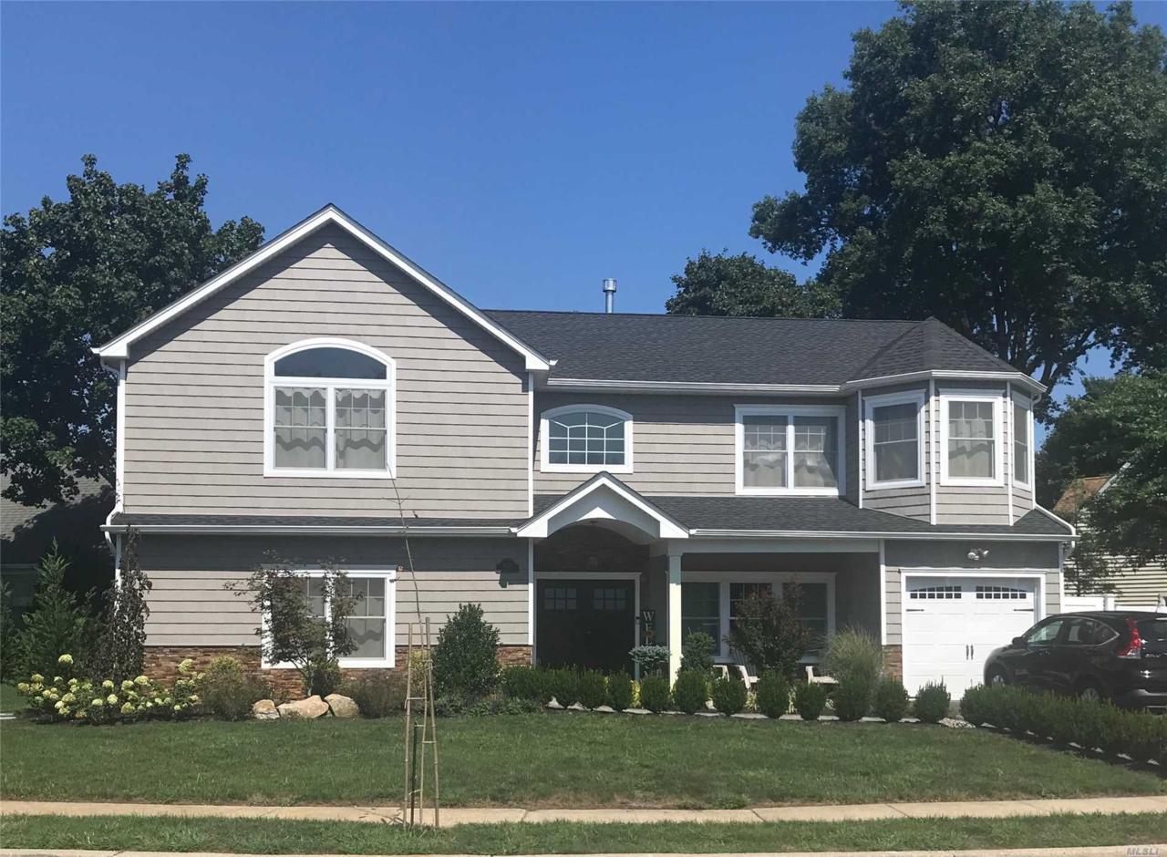 3357 Maplewood Dr - Photo 1
