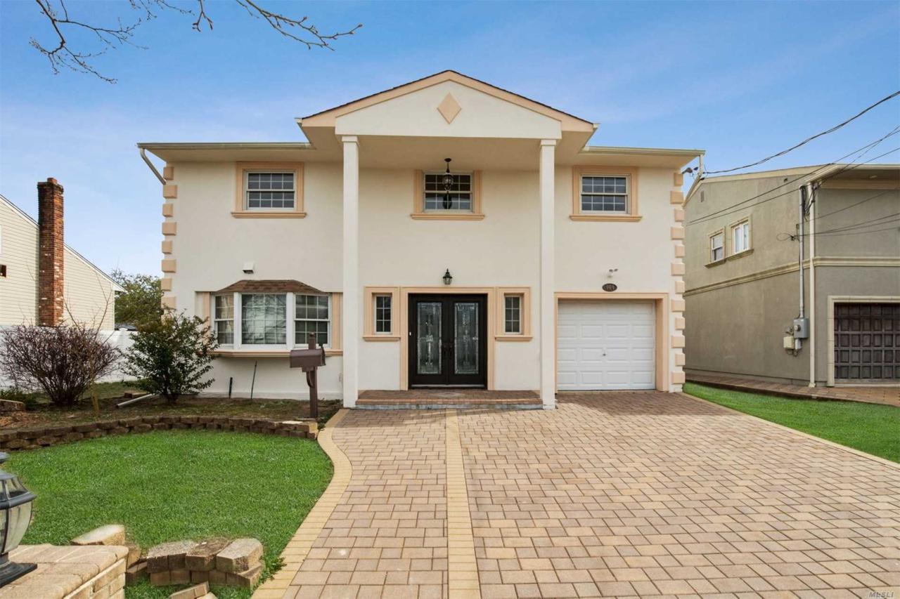 964 Marcel Rd - Photo 1