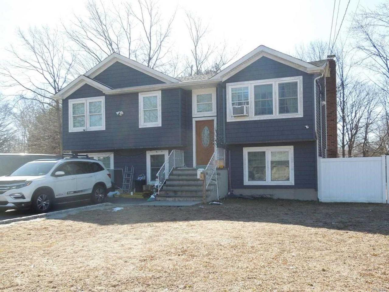 102 Plum St - Photo 1