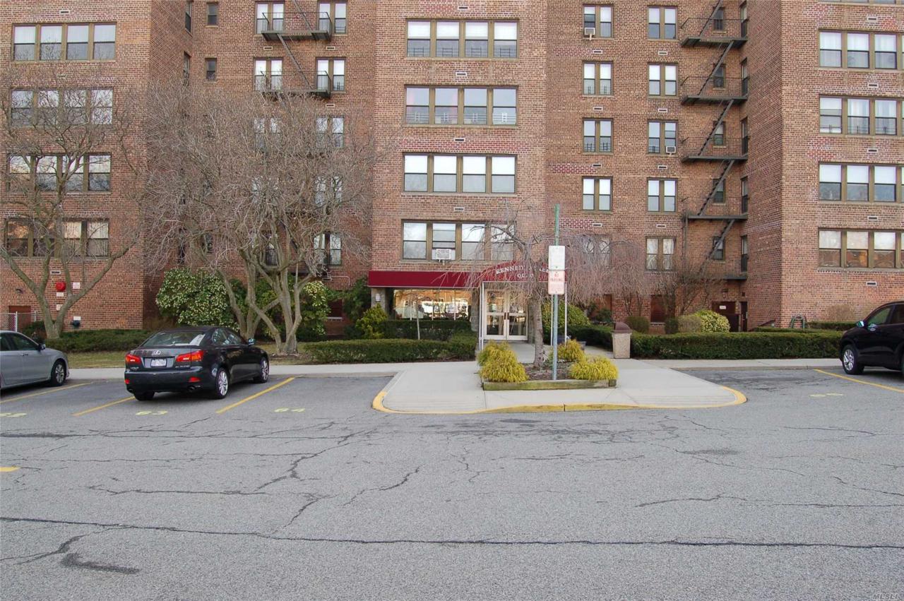 18-55 Corporal Kennedy St - Photo 1