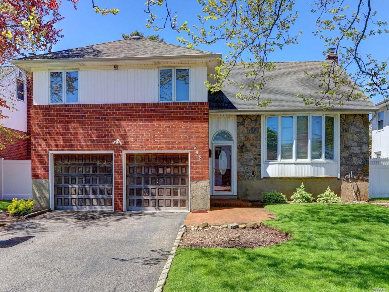 392 Bunker Dr - Photo 1