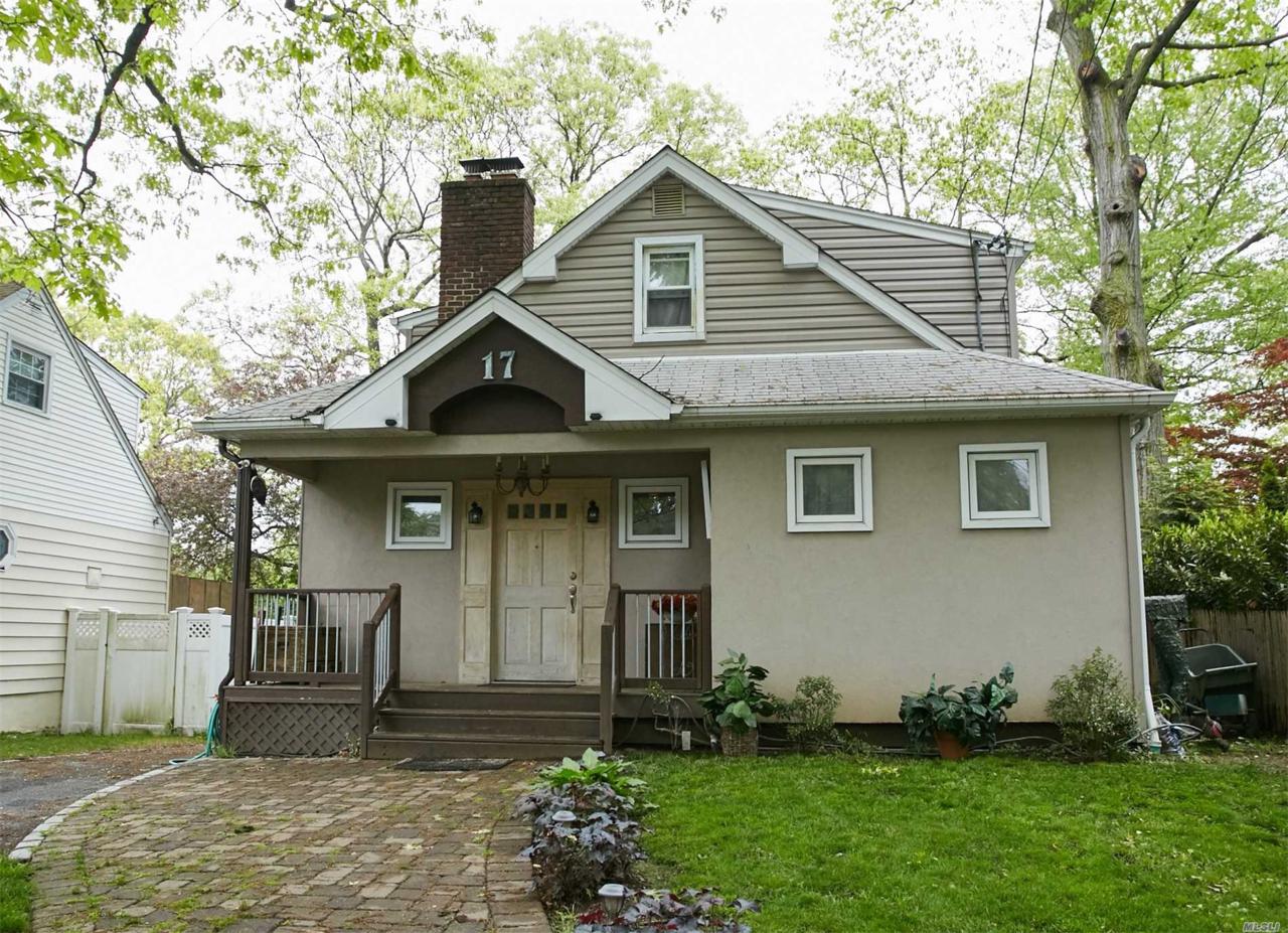 17 Glamford Ave - Photo 1
