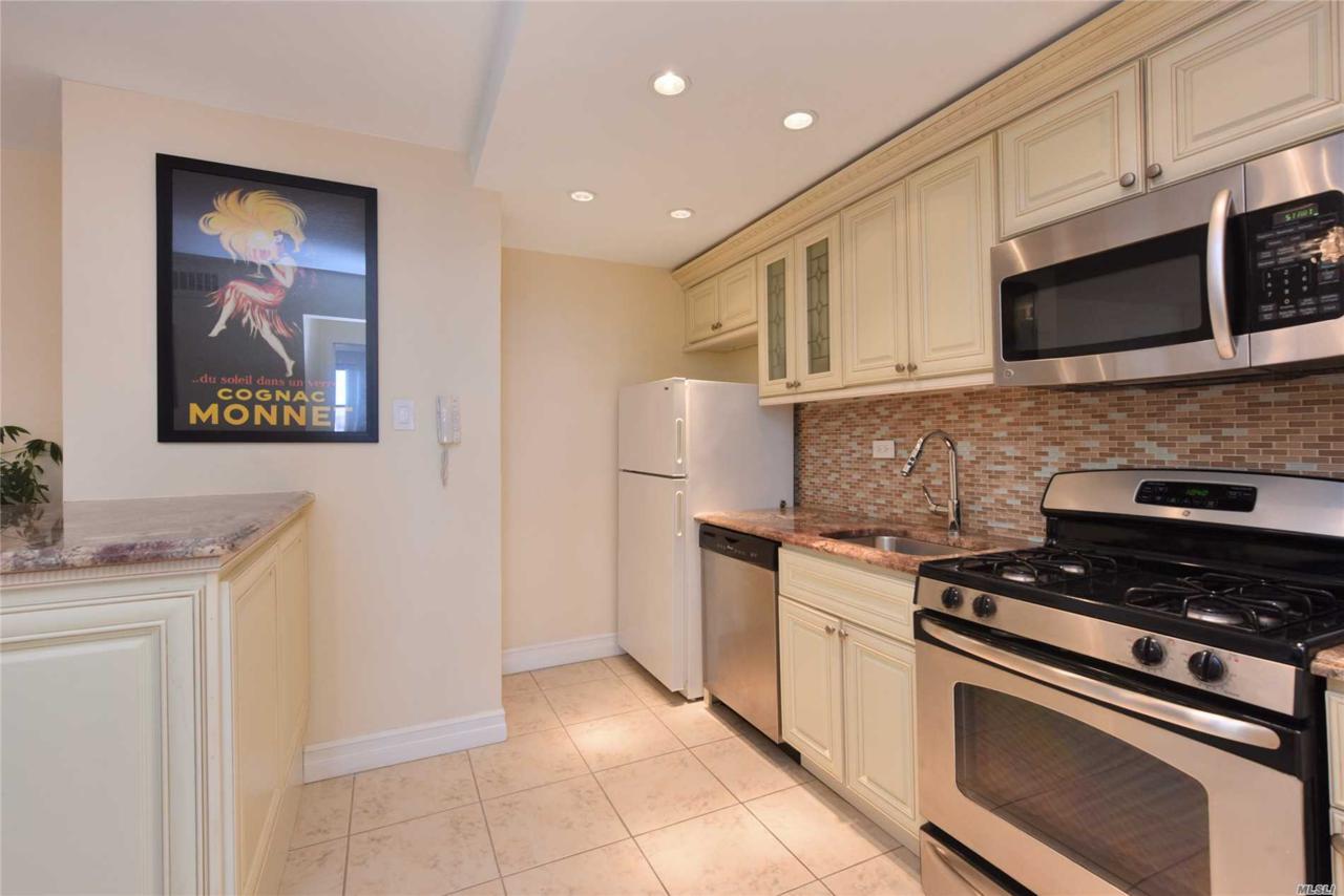 125-10 Queens Blvd - Photo 1