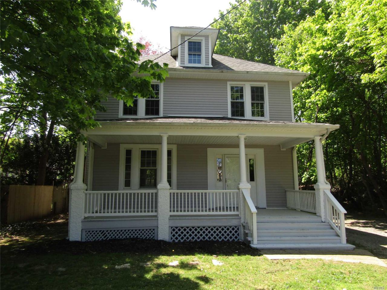 96 Berry Hill Rd - Photo 1