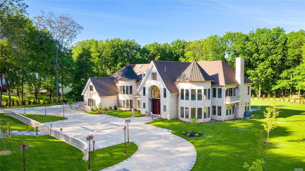 2 Brook Ln - Photo 1