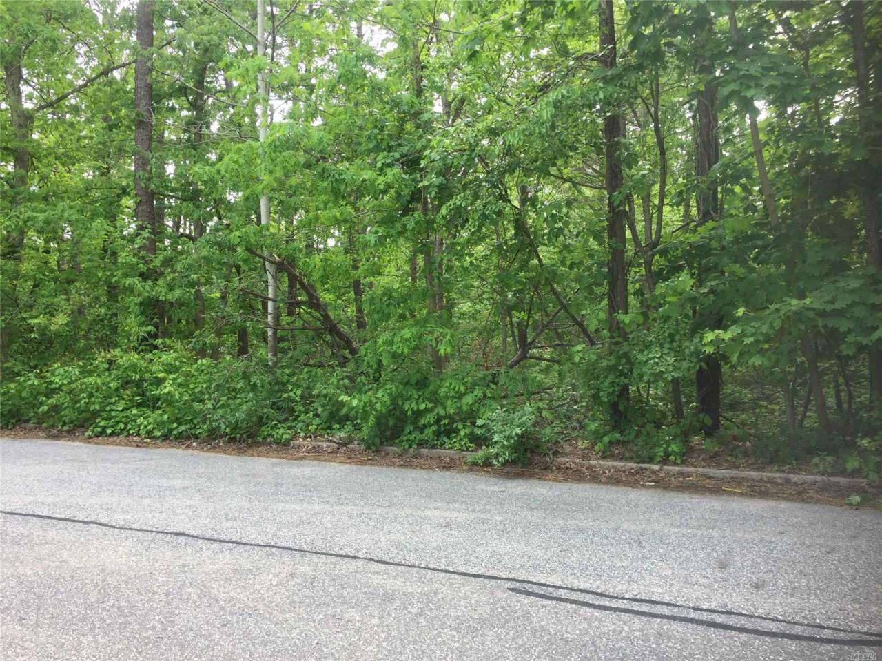 Pine St - Photo 1