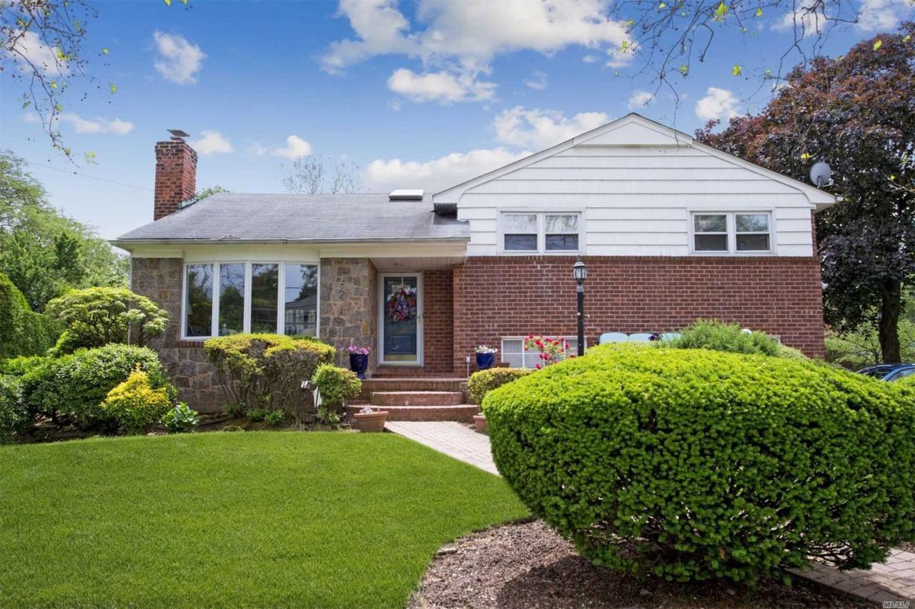 409 Terrace Ave - Photo 1