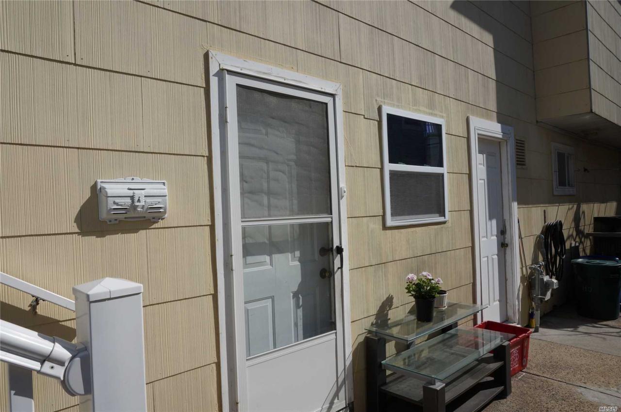 110 Cleveland Ave - Photo 1
