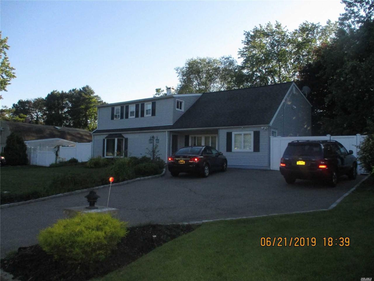 14 Scotch Pine Dr - Photo 1