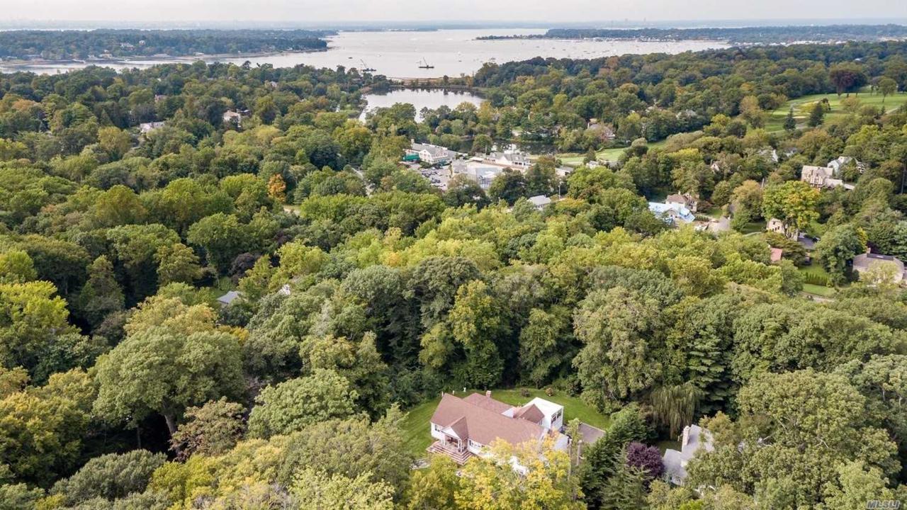 15 Rockwood Rd - Photo 1