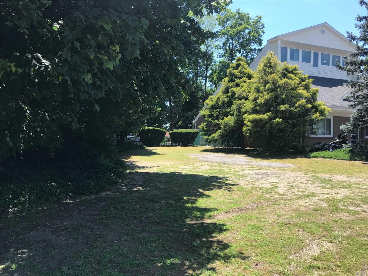 70 Main St - Photo 1