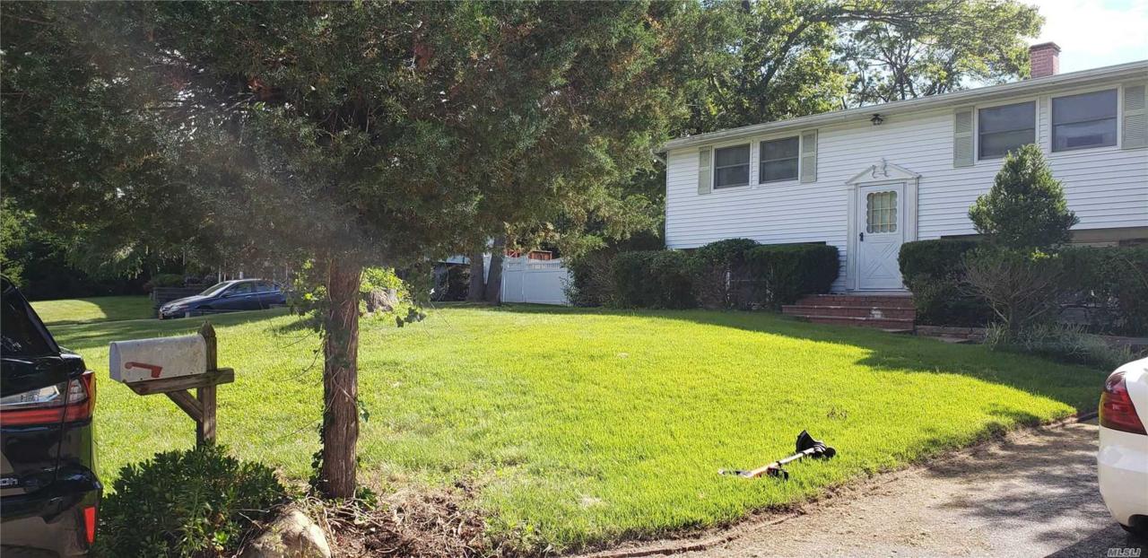 65 Fireside Ln - Photo 1