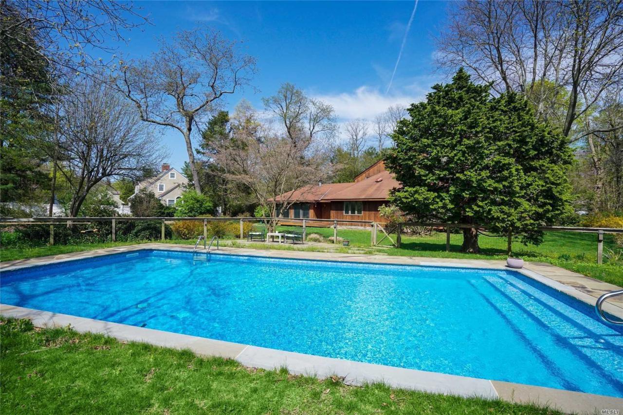 27 Cherry Ln - Photo 1