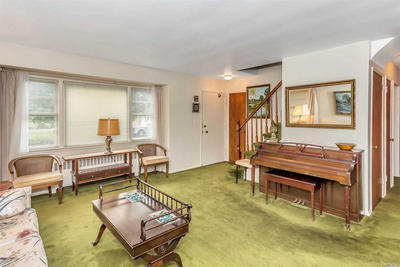 801 Center Dr - Photo 1