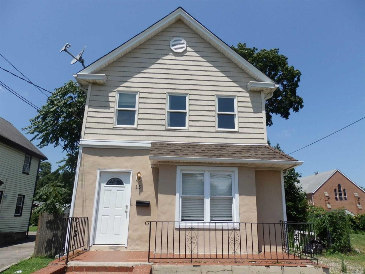 33 Maple Ave - Photo 1