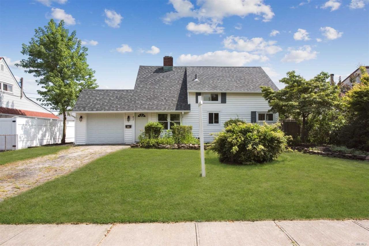 42 Hardy Ln - Photo 1
