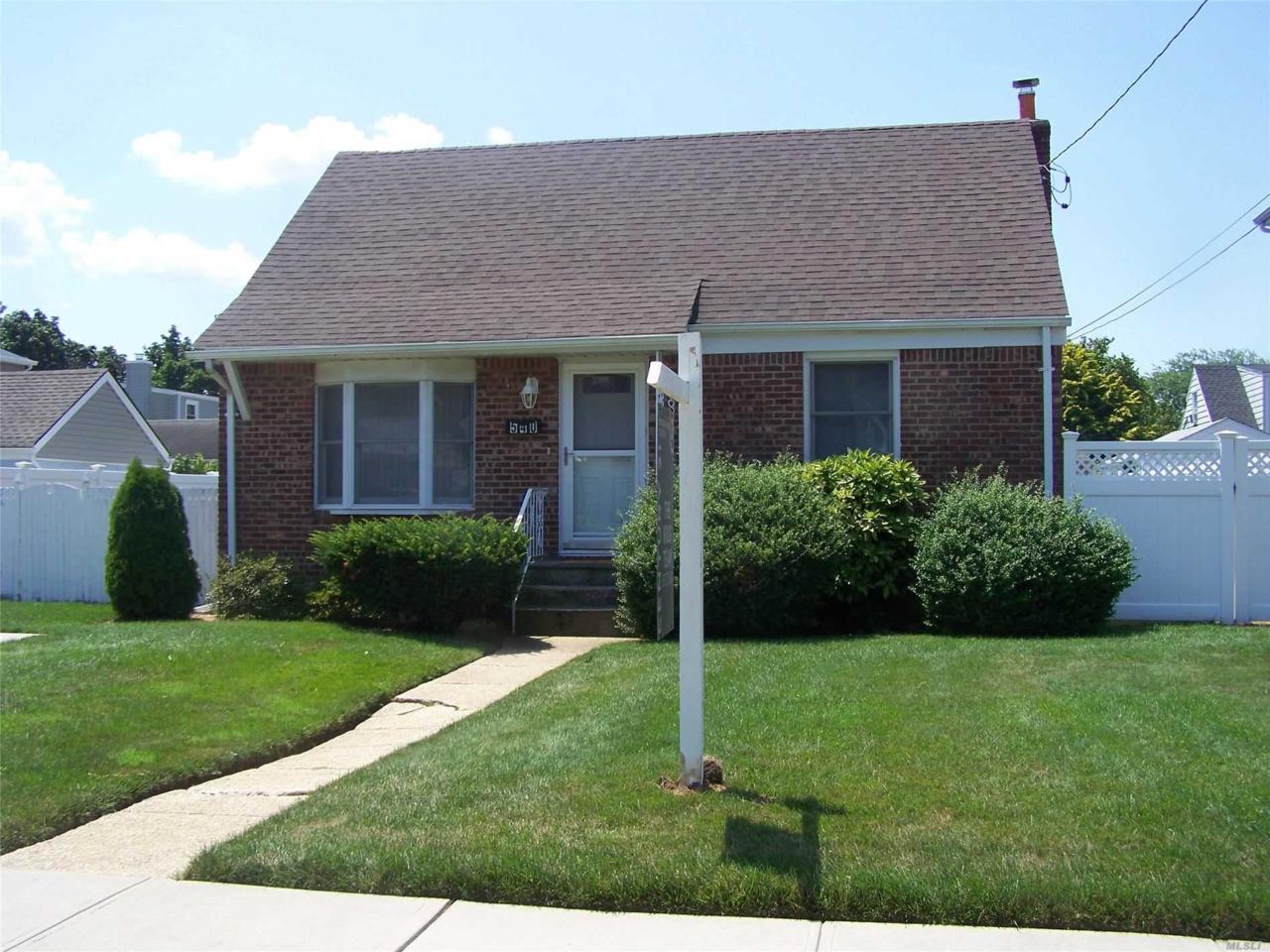540 Benito St - Photo 1