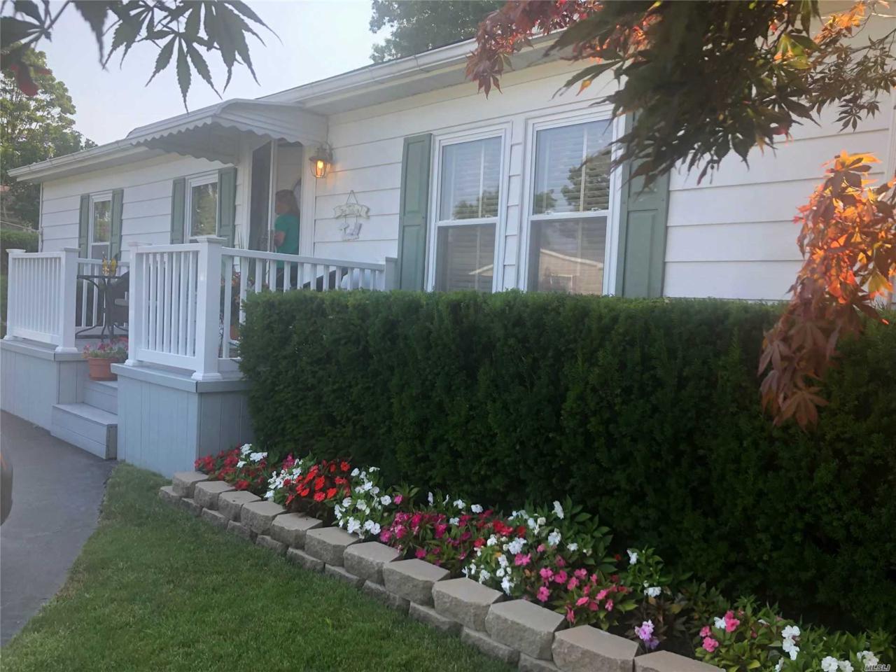 25 Daisy Dr - Photo 1