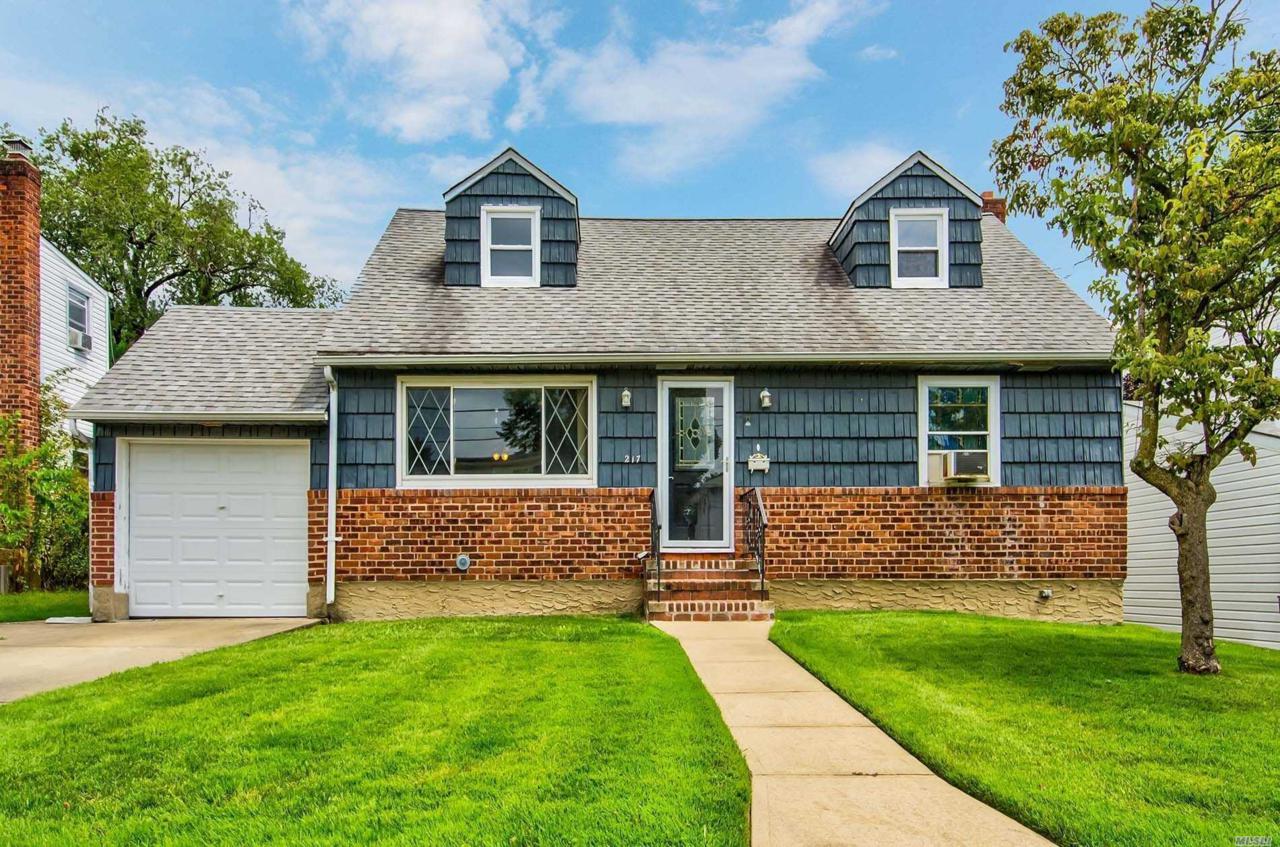 217 Belmont Ave - Photo 1