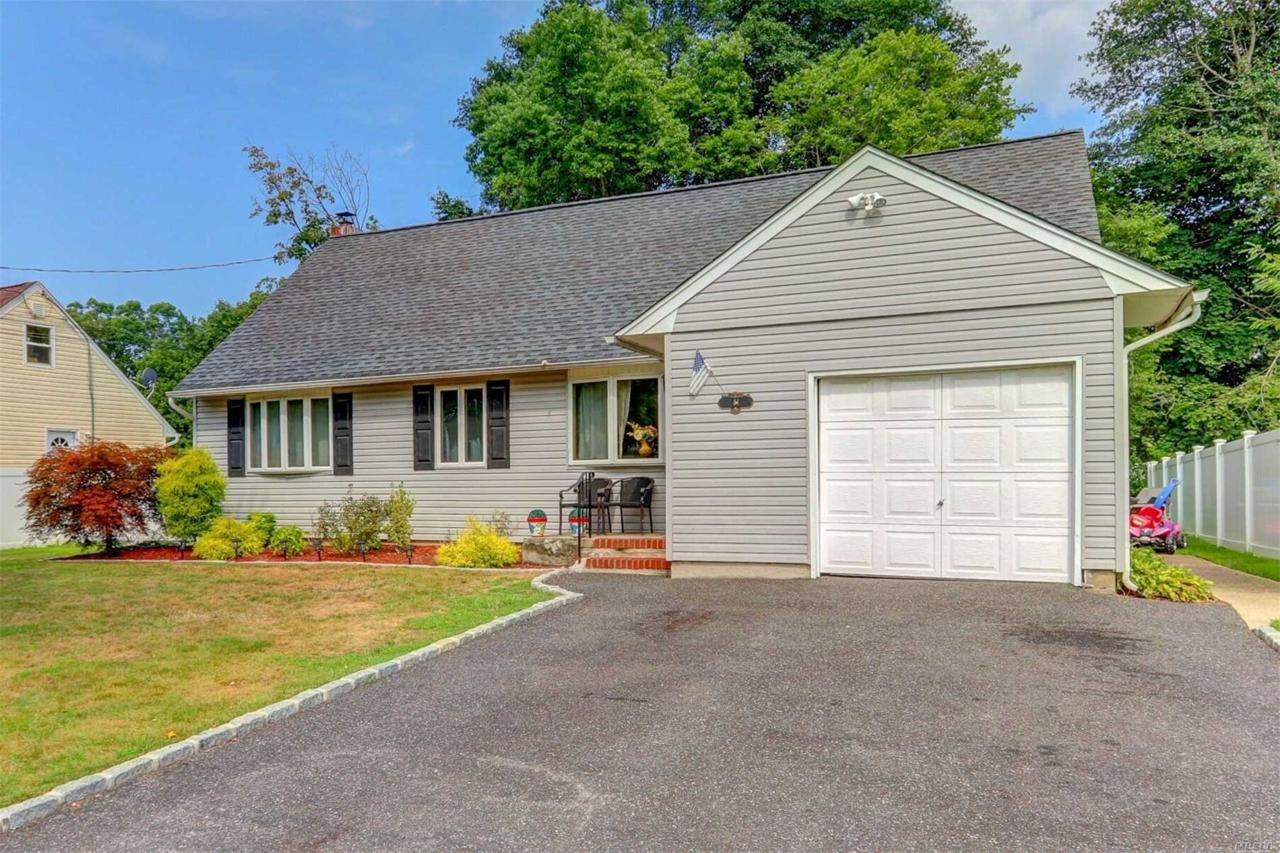 41 Frankie Ln - Photo 1