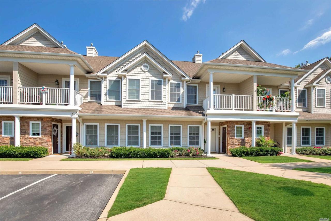 34 Della Dr - Photo 1