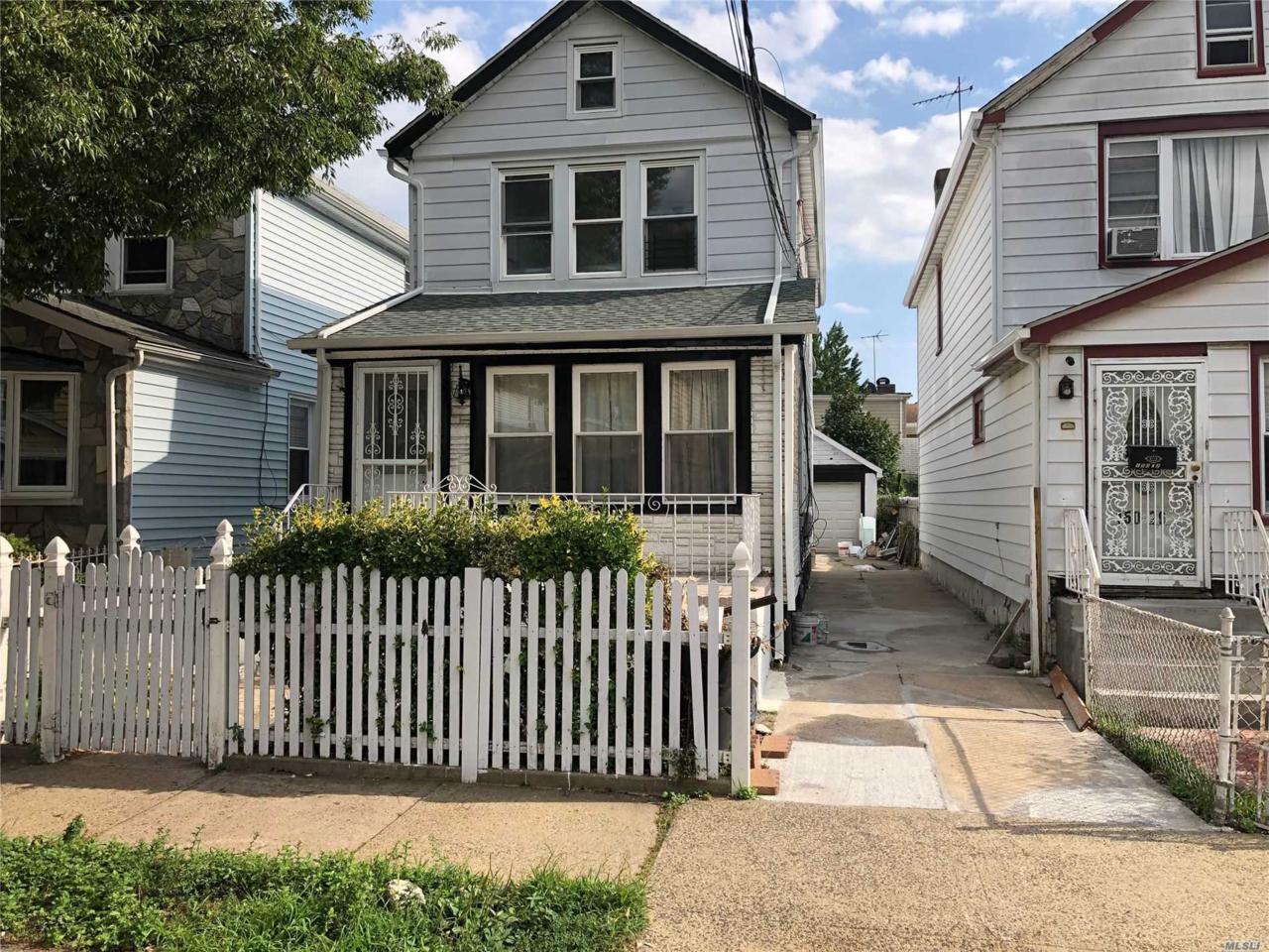 150-28 119th Ave - Photo 1