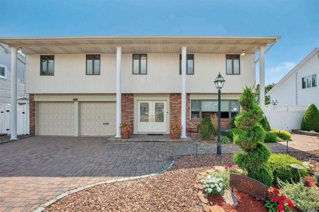 2636 Rebecca St - Photo 1