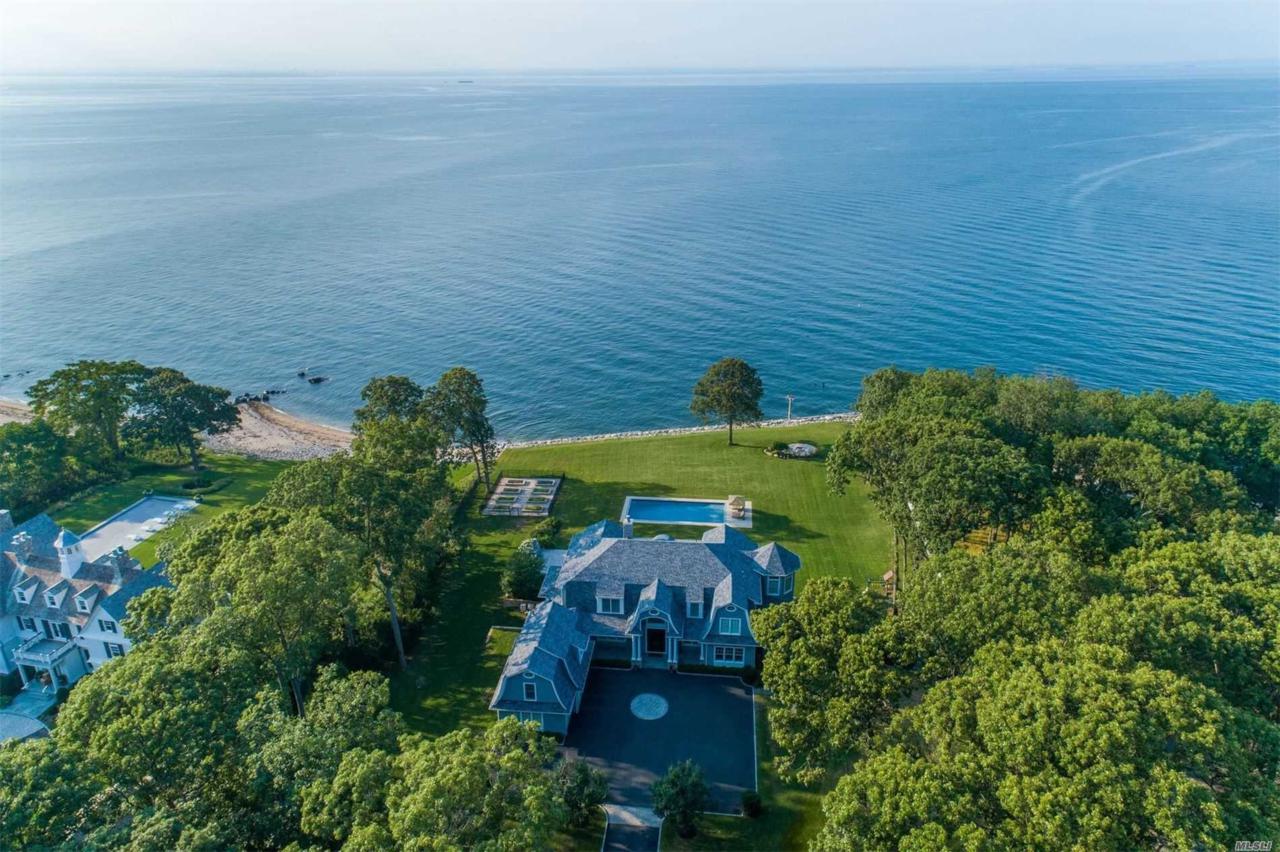 15 Beach Dr - Photo 1