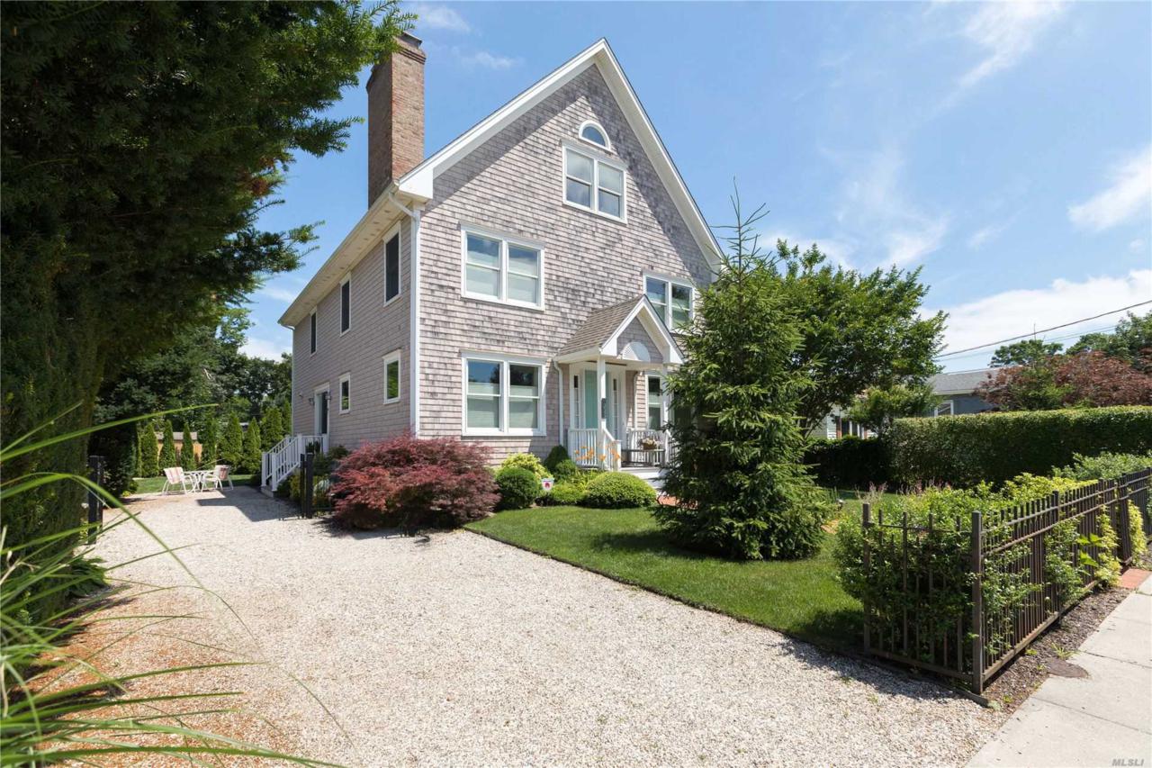 235 Linnet St - Photo 1