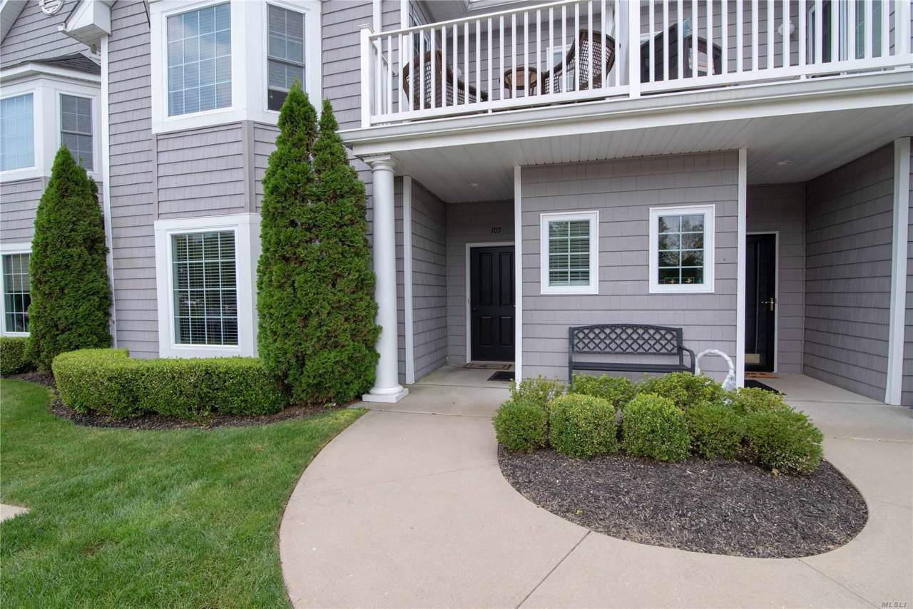 105 Okeefe Ct - Photo 1