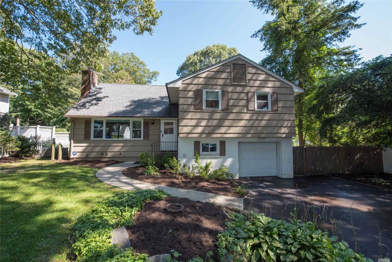 150 Lodge Ave - Photo 1