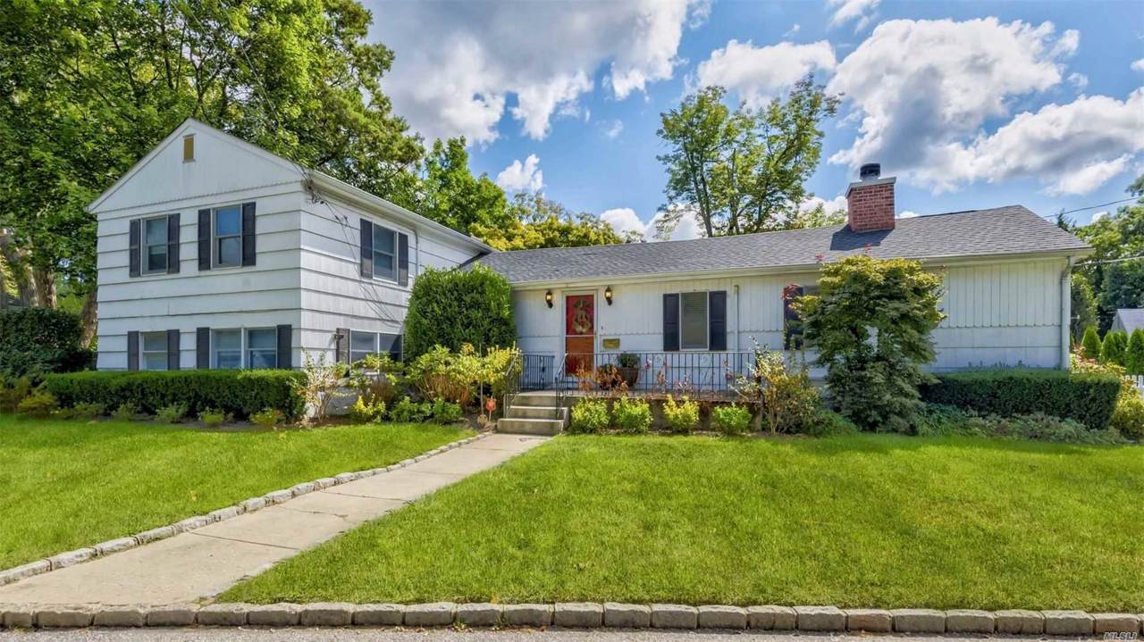56 Glen Cove Dr - Photo 1