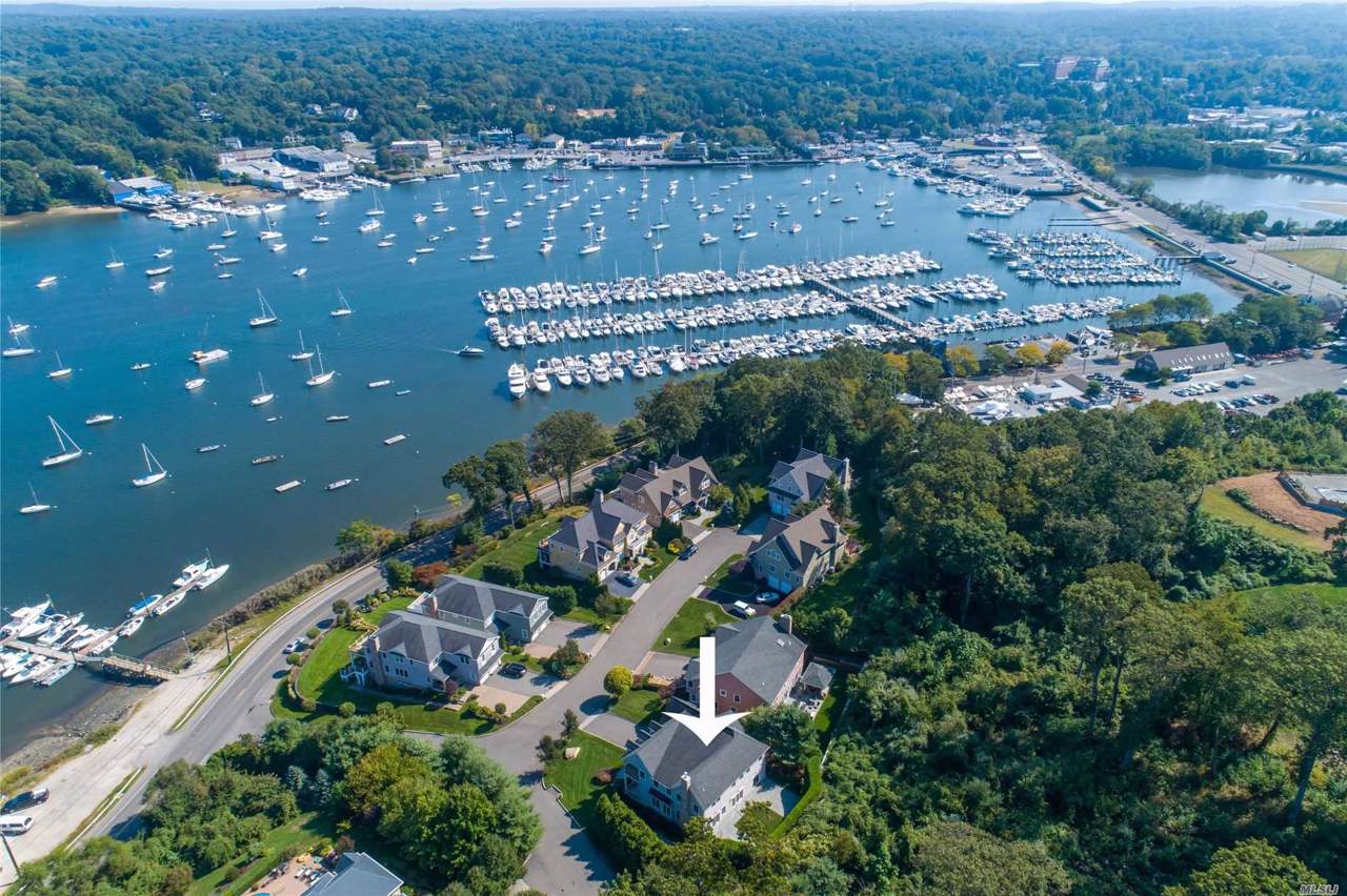 2 Shore Ct - Photo 1