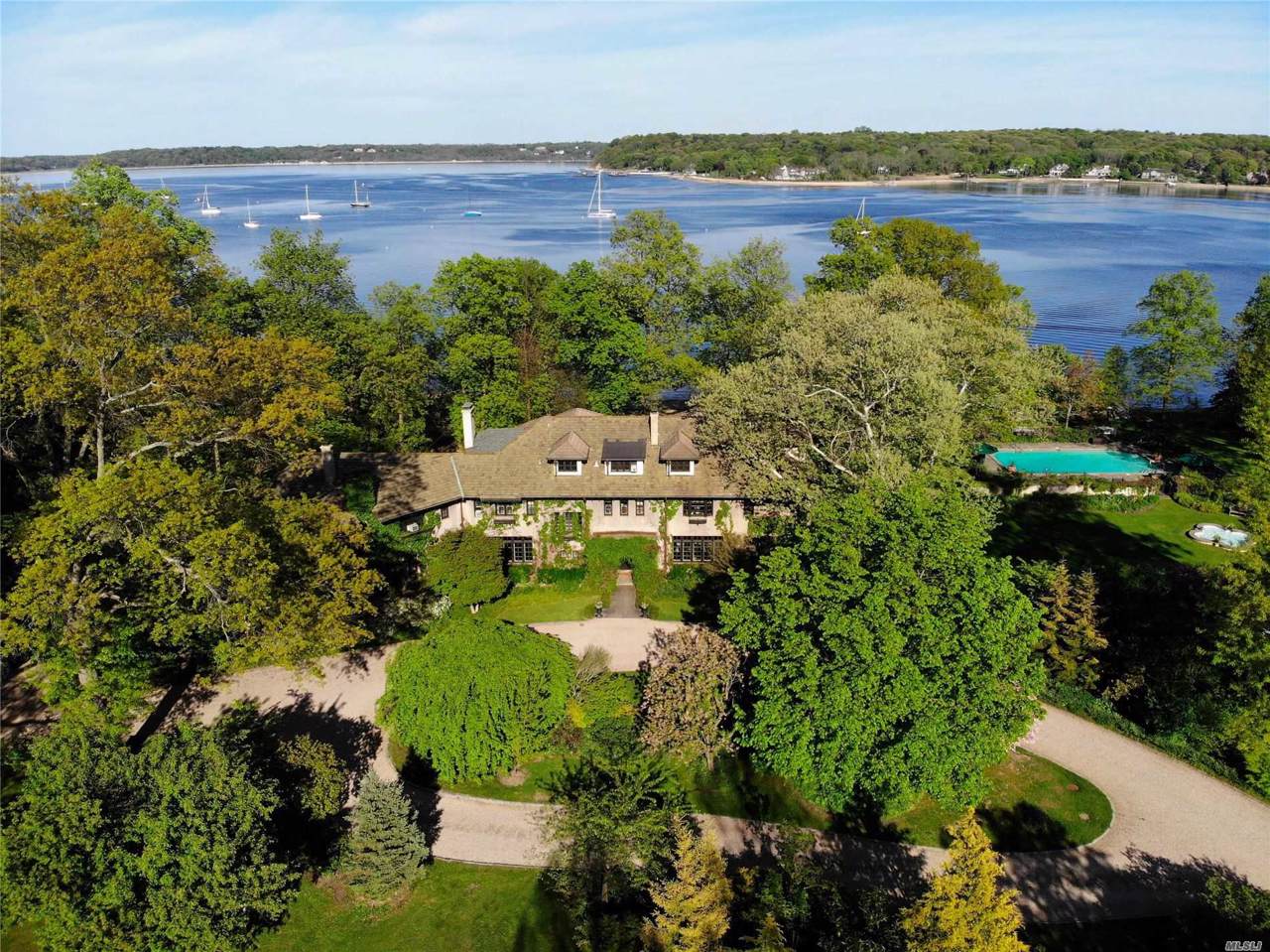407 Centre Island Rd - Photo 1