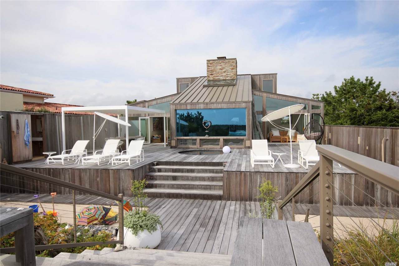 159 Dune Rd - Photo 1