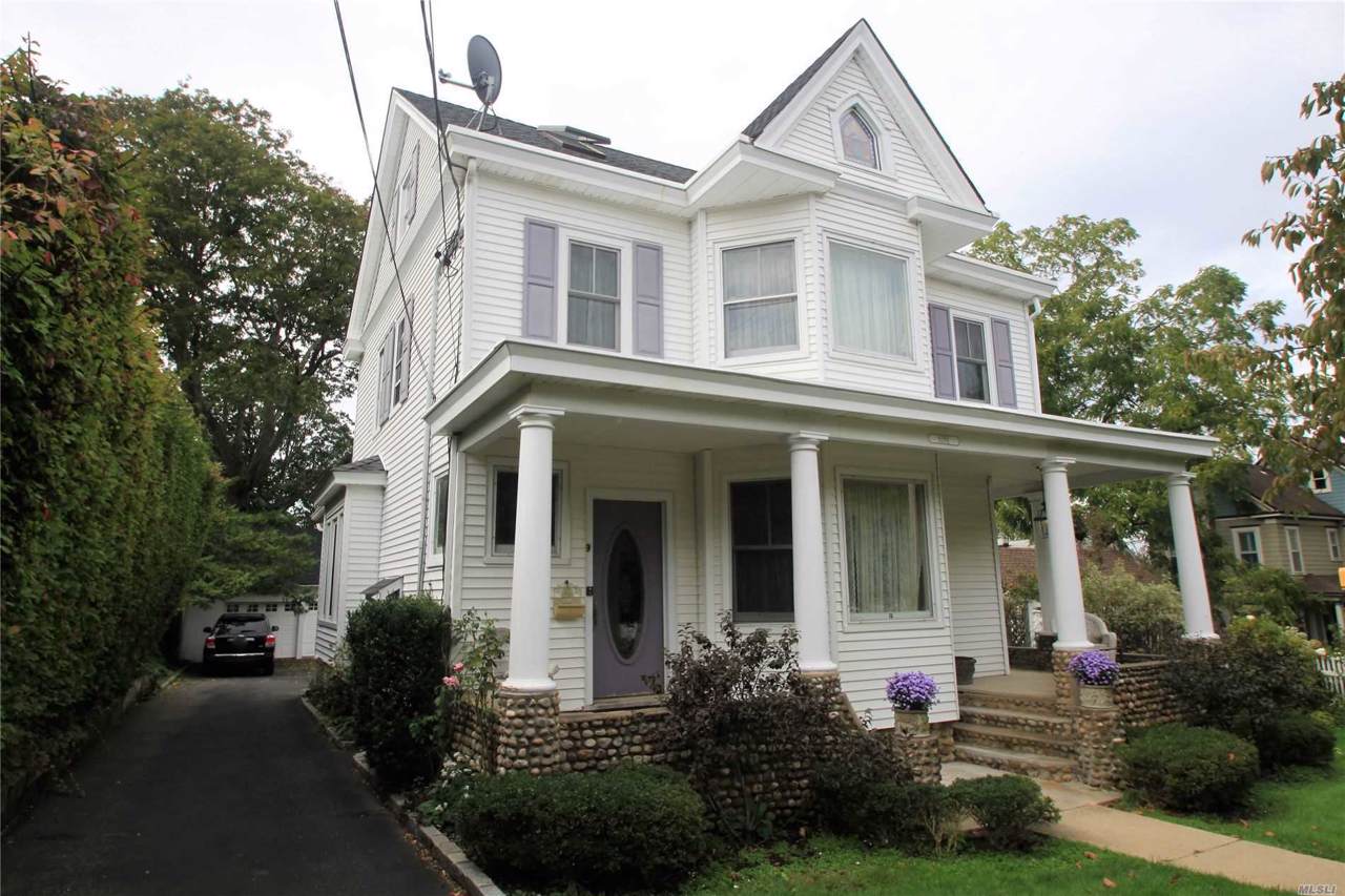 9 Myrtle Ave - Photo 1
