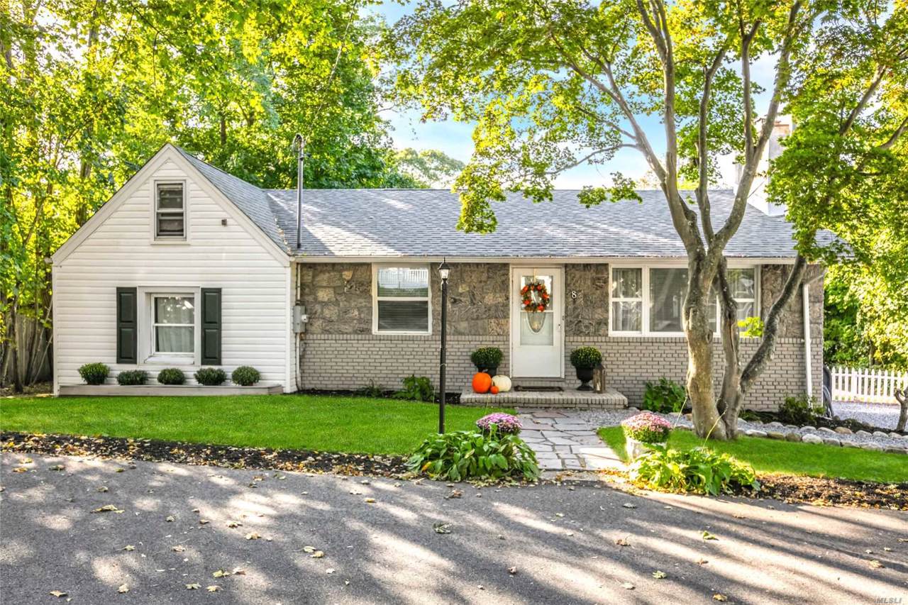 8 Vine Rd - Photo 1