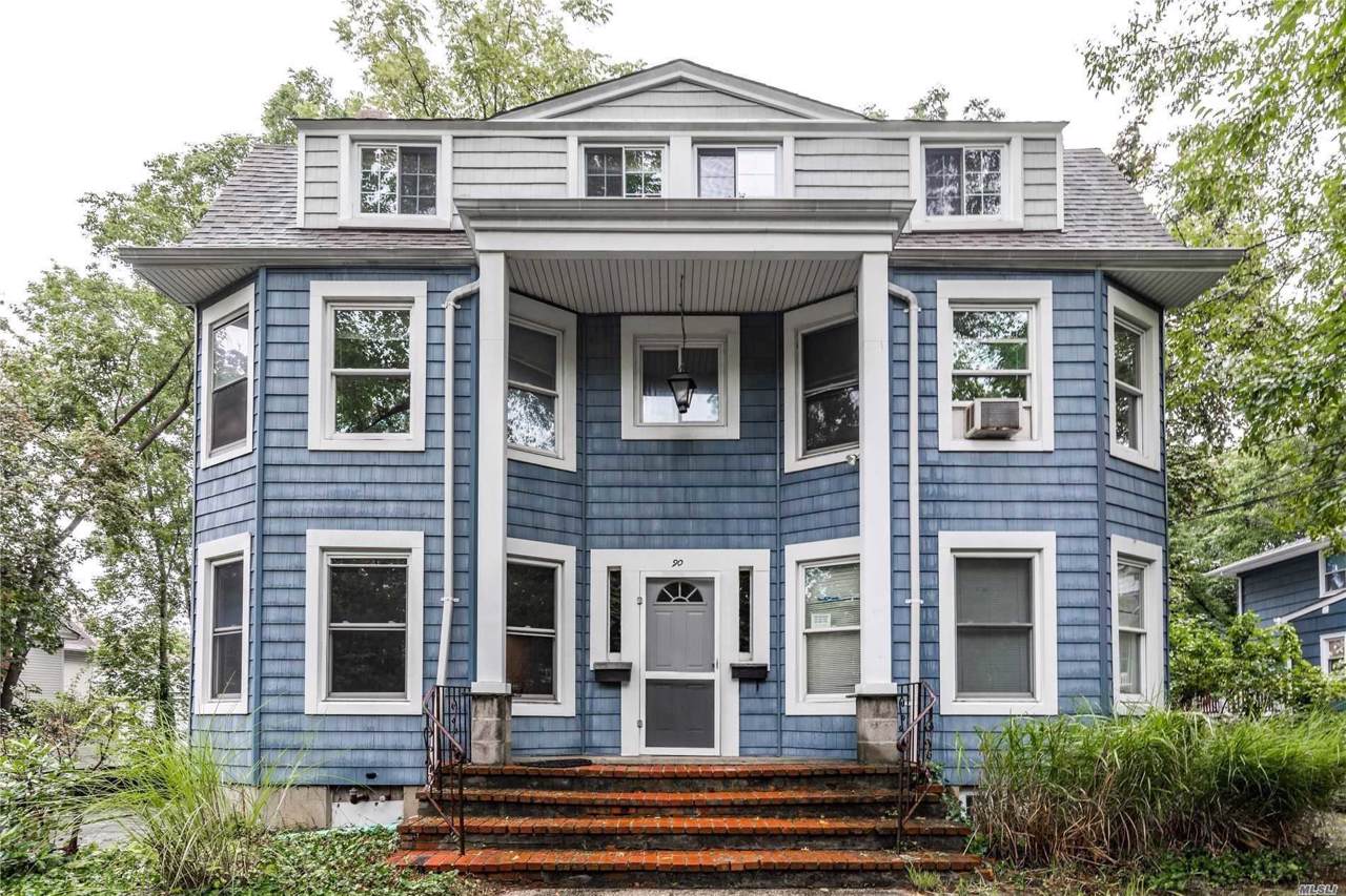 90 Nassau Rd - Photo 1