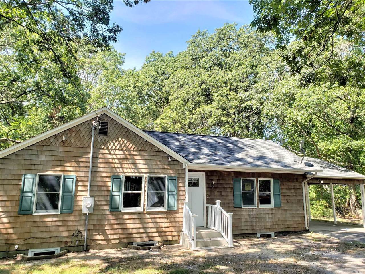 21 Revilo Ave - Photo 1